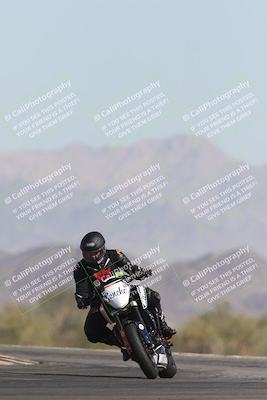 media/Oct-26-2025-Race Pace (Sun) [[c1447ca738]]/Non Verified (1st 20 Minutes of every Hour)/4-Turn 14 (1110am)/